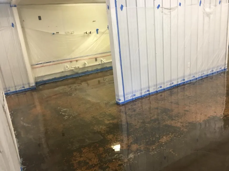 Commercial seamless epoxy floor St. Petersburg